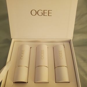 Ogee contour set